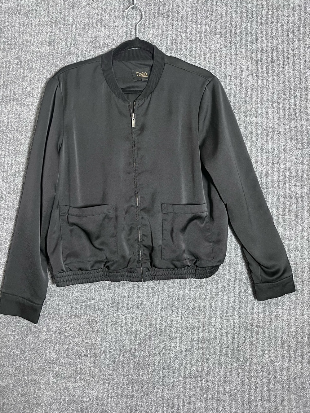 Dalia Women’s XL Black Satin Bomber Jacket Zip Front Lightweight Minimalist